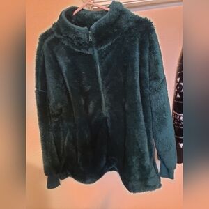 Lularoe "Nancy" Sherpa half zip pullover, size Medium, emerald green.